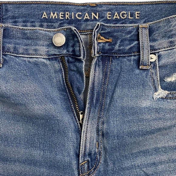 American Eagle Mom Jean High Rise Tapered Leg Distressed Jean Rigid Denim 4 - Picture 4 of 15
